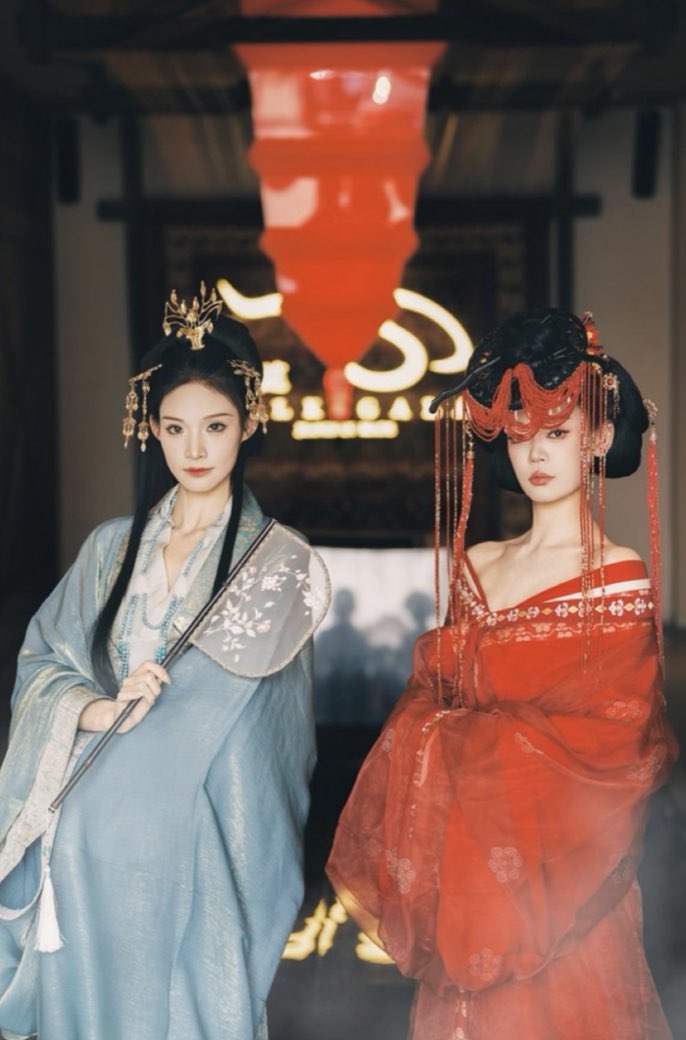 Guests dressed in hanfu with full headdresses